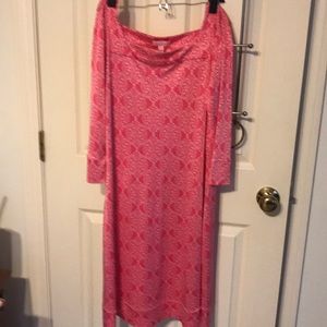 Cute pink / white dress